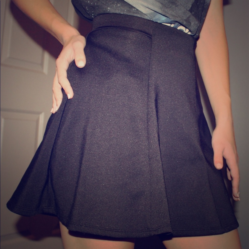Decree mini skirt